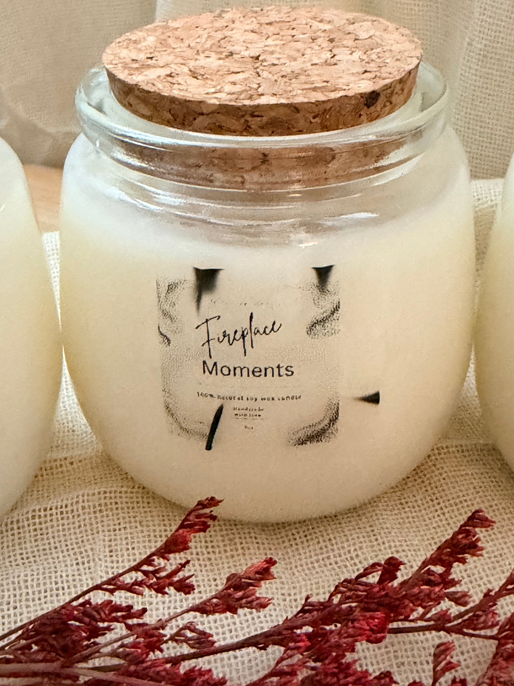 Fireplace Moments – Vanilla & Musk Scented Candle
