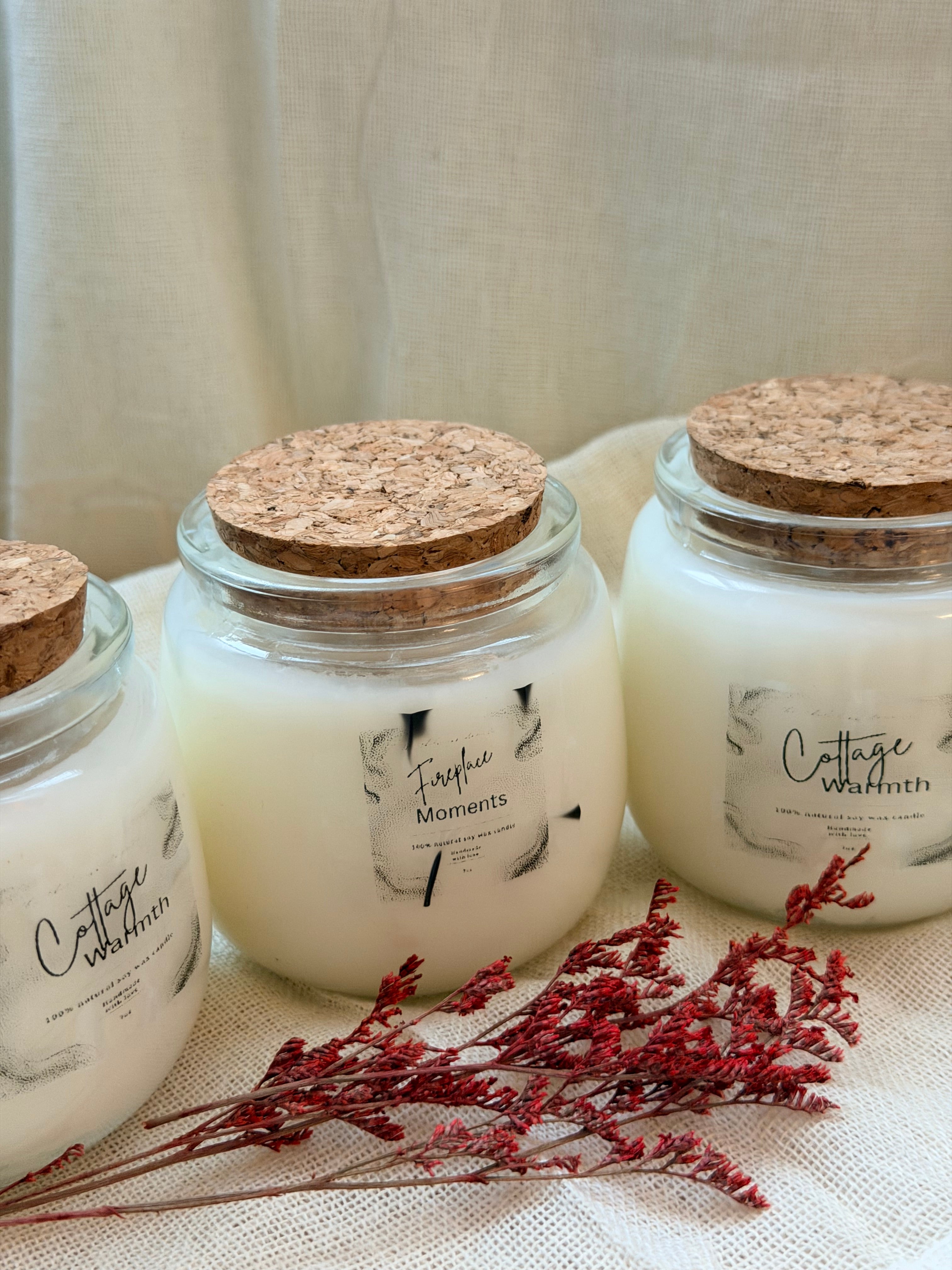 Cottage Warmth – Coconut Water, Hibiscus & White Musk Scented Candle