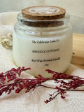 Snuggle Cottage – Vanilla & White Musk Scented Candle
