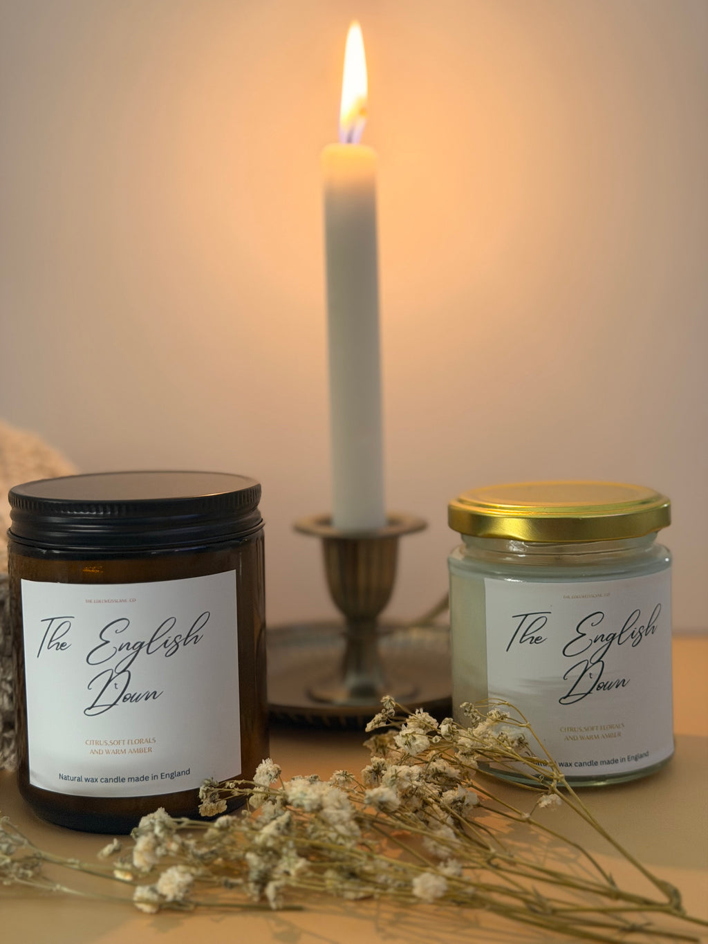 The English Down – Citrus, Florals & Warm Amber Scented Candle